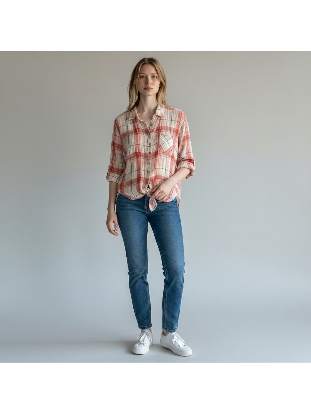 Time And Tru Shirt Women M Medium White Plaid Button Up Collared Long Sleeve